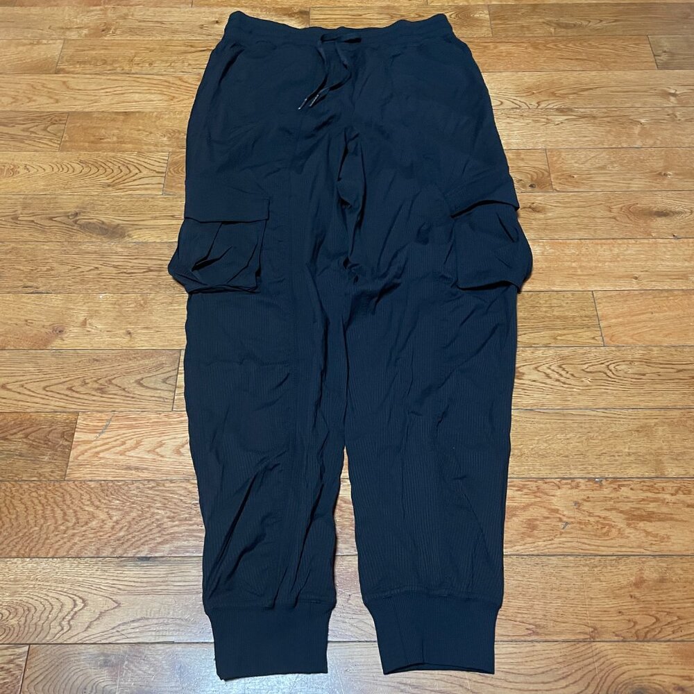 NWOT Lululemon Dance Studio Relaxed-Fit Mid-Rise Cargo Jogger Size S BLK Black